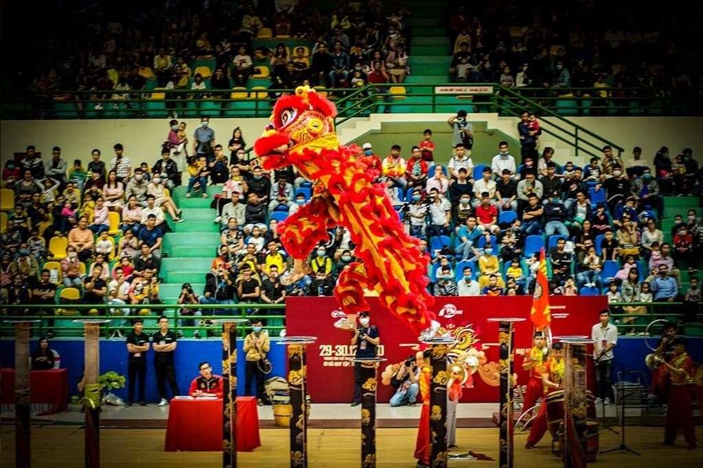 Capture the festive charm of Hue’s cultural shows